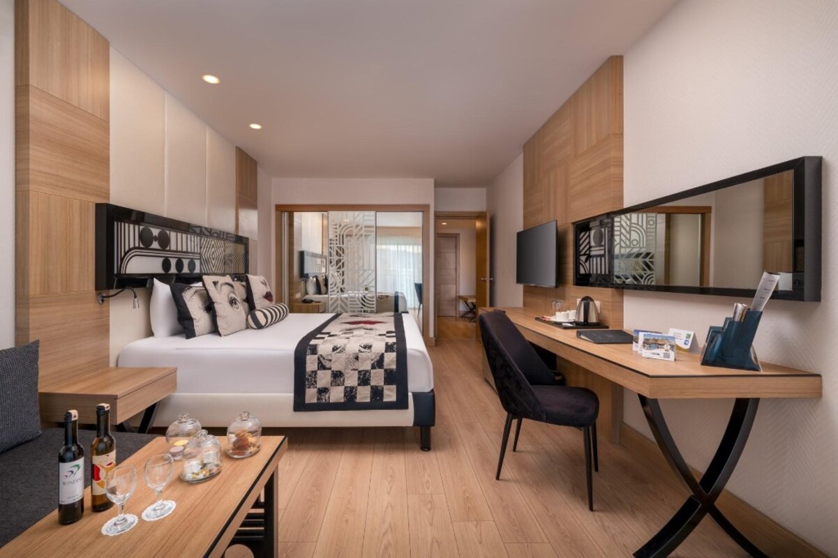 Turčija - Antalya z okolico - Antalya (Lara)