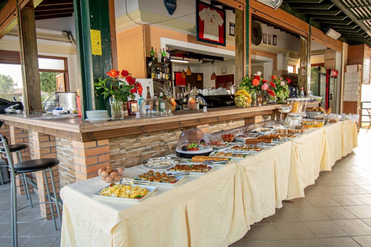 Grčija - lezbos - skala kallonis