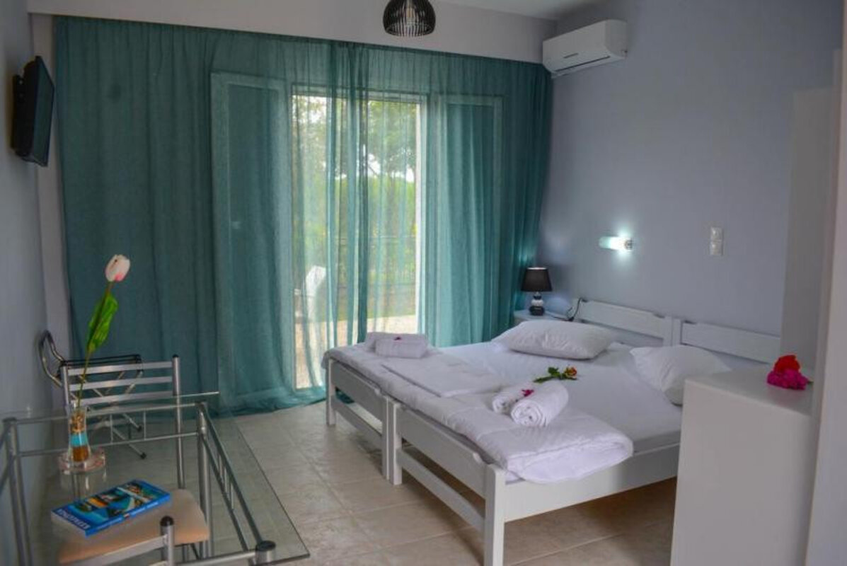 Grčija - otok Kefalonija - Lixouri