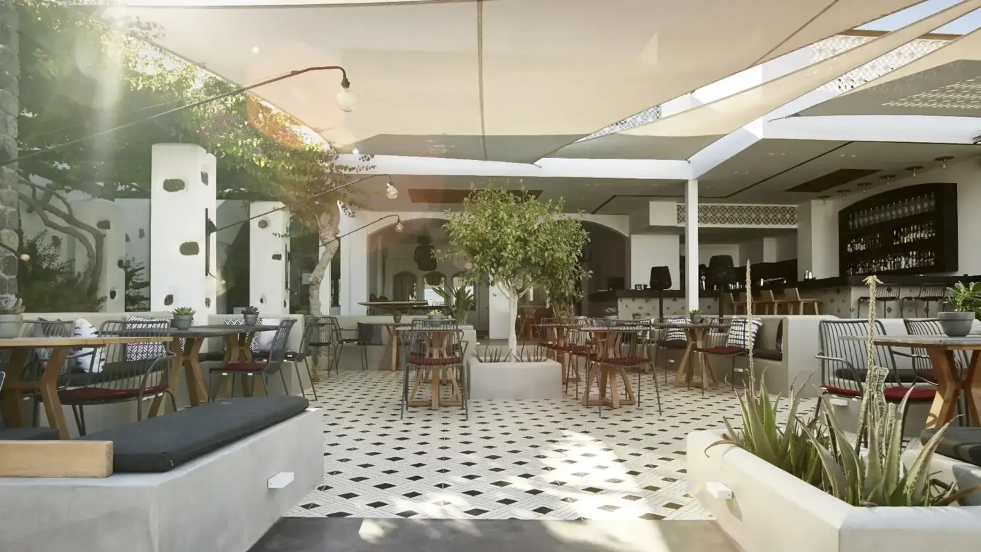 Grčija - Santorini & Kikladi - Kamari