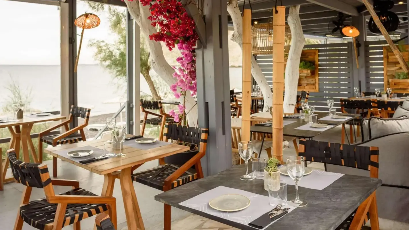 Grčija - Santorini & Kikladi - Kamari