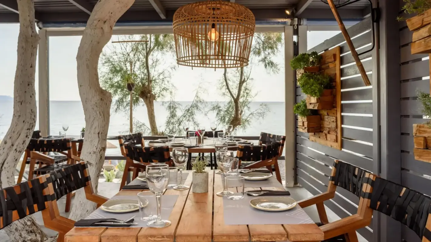 Grčija - Santorini & Kikladi - Kamari