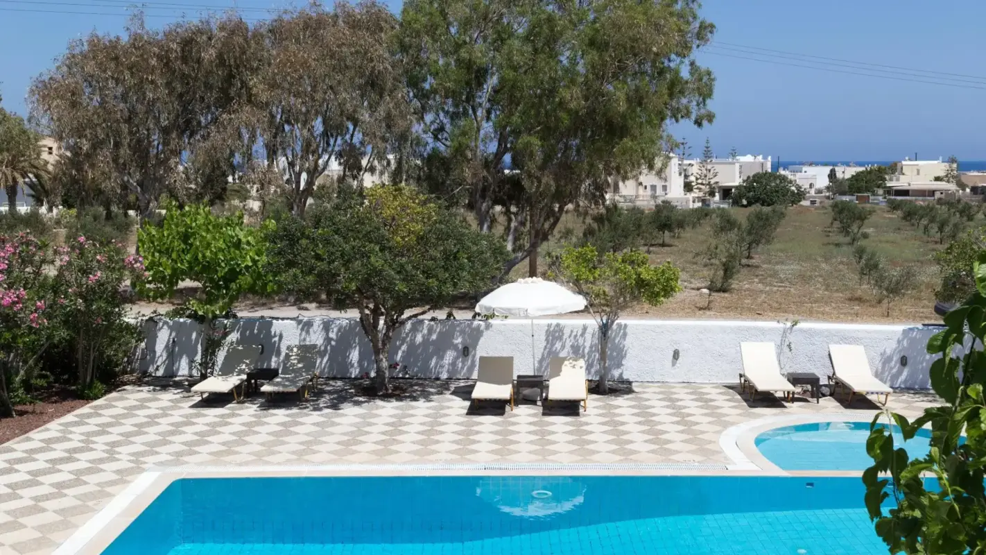 Grčija - Santorini & Kikladi - Kamari