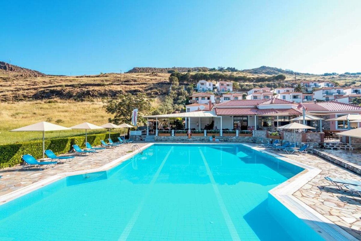 Grčija - lezbos - petra