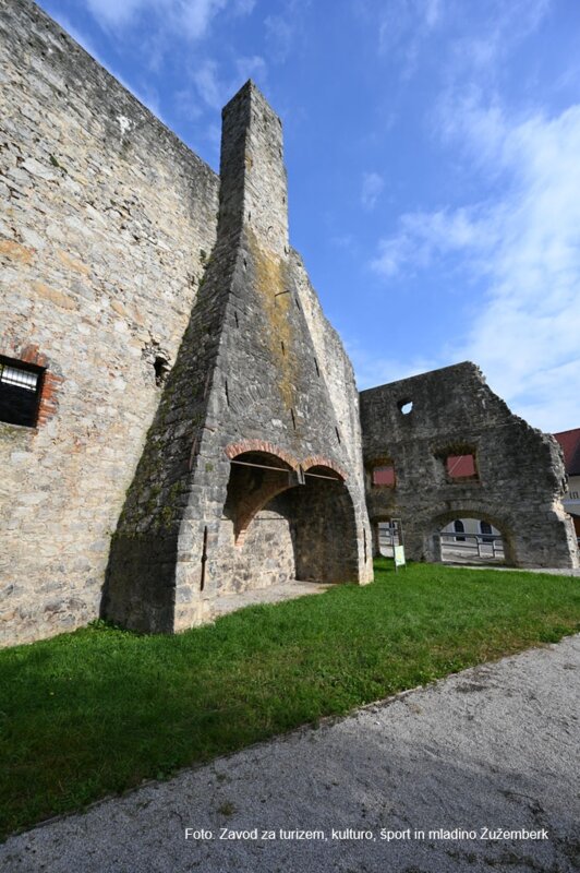 Suha krajina in Dolenjska