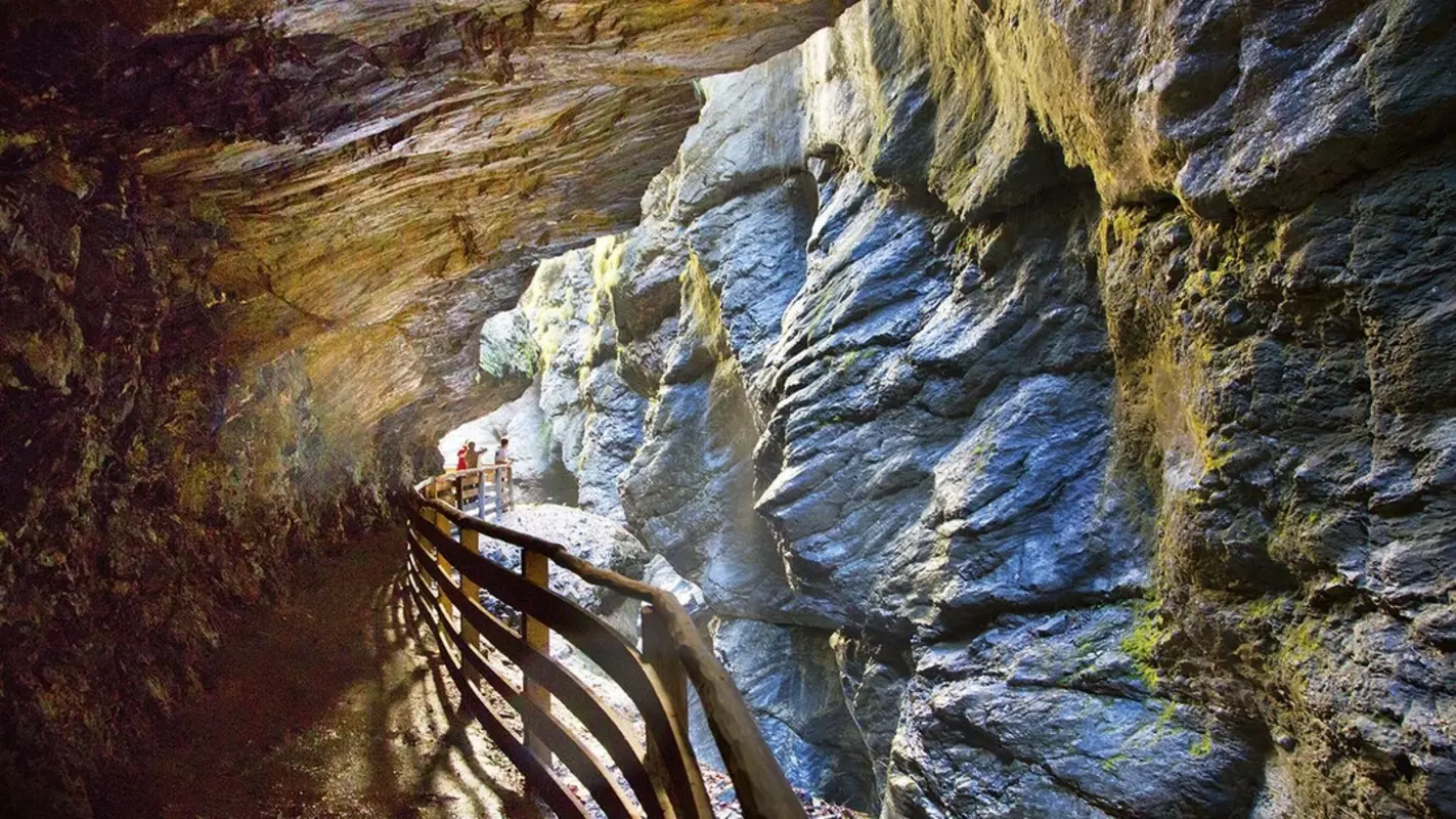 Grad Mauterndorf in soteska Liechtenstein