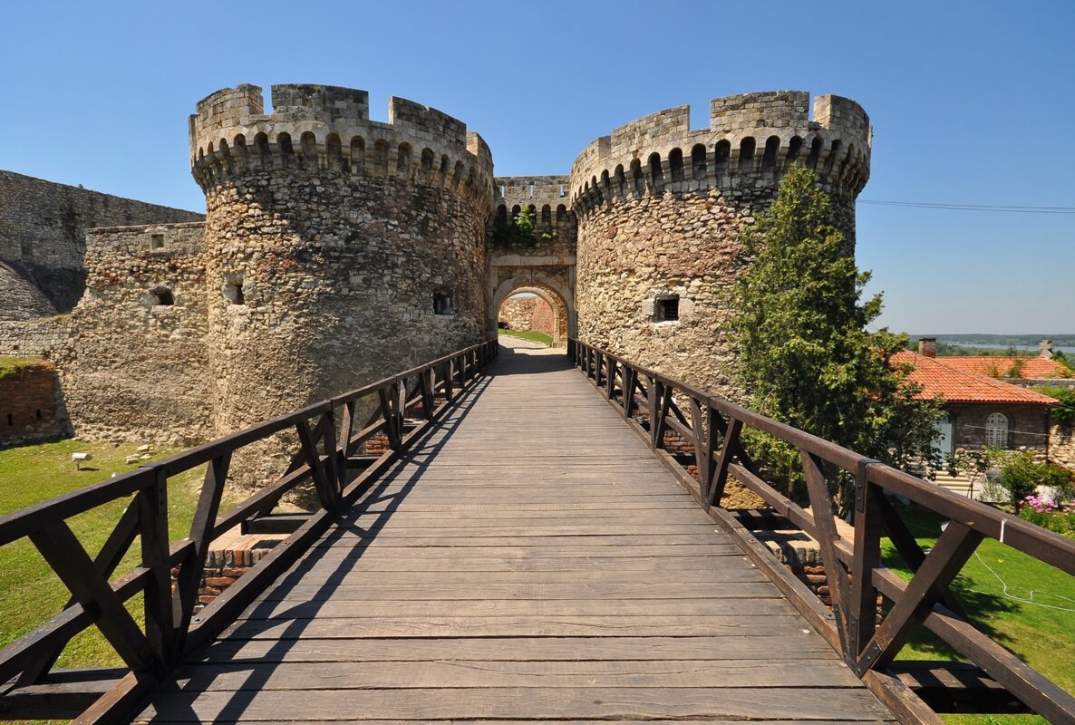 Kraljevska mesta in samostani Srbije