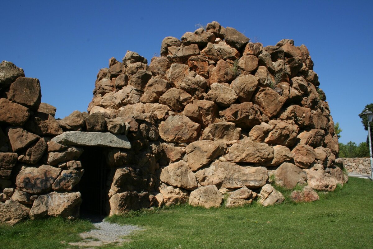 Korzika in Sardinija