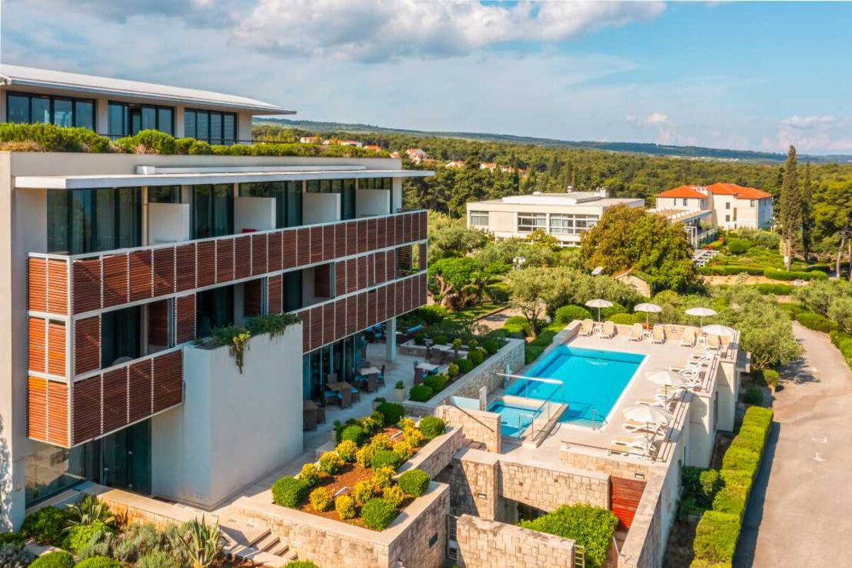 OTOK BRAČ - Dalmacija - Hrvaška
