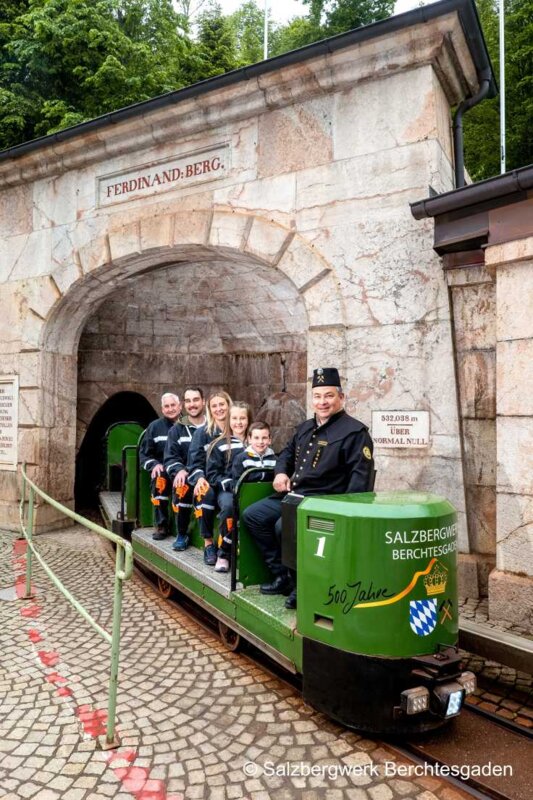 Orlovo gnezdo in Kraljevo jezero