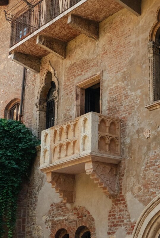 Predpraznična Verona