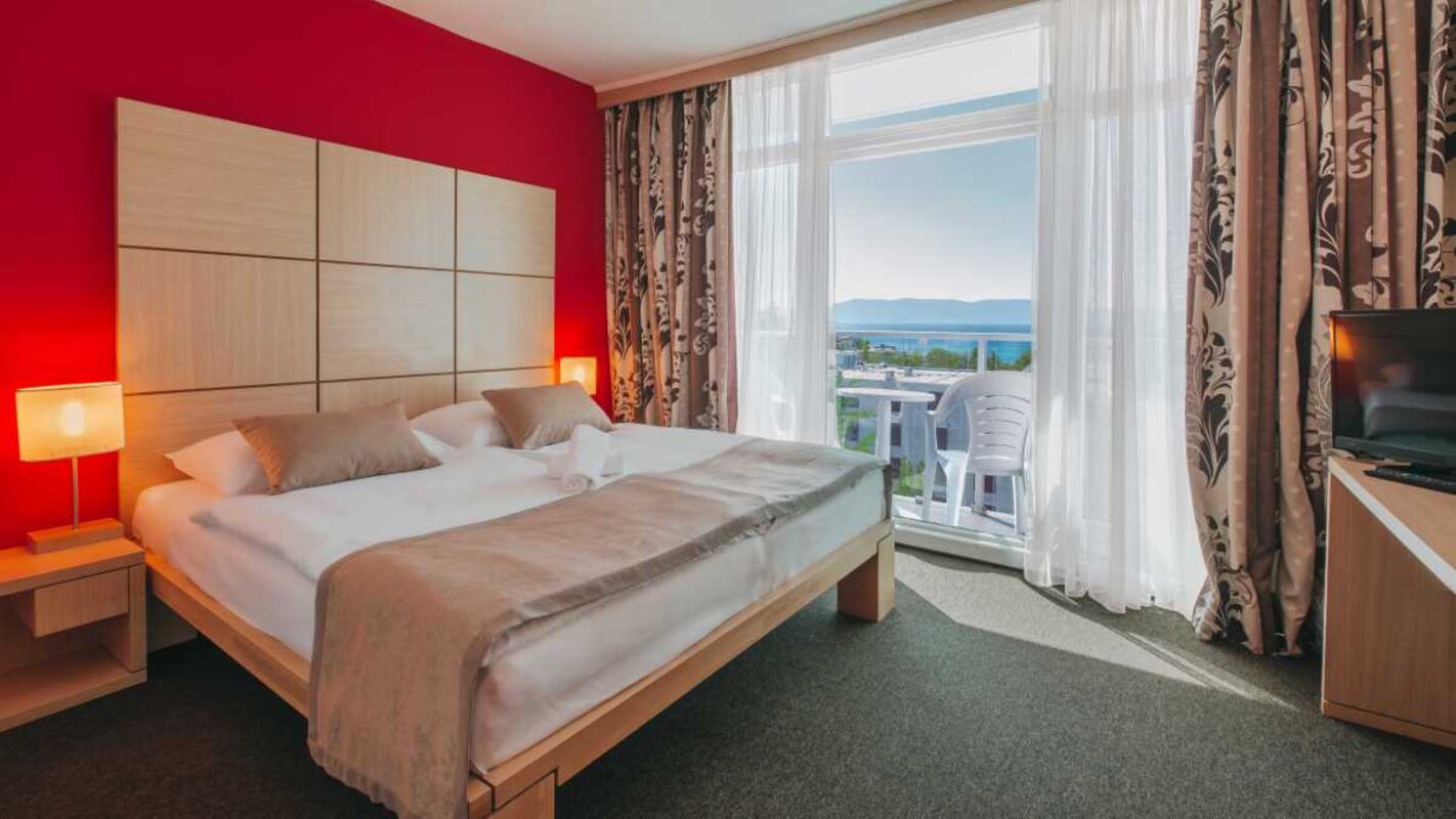 Otok Krk: Njivice - Kvarner