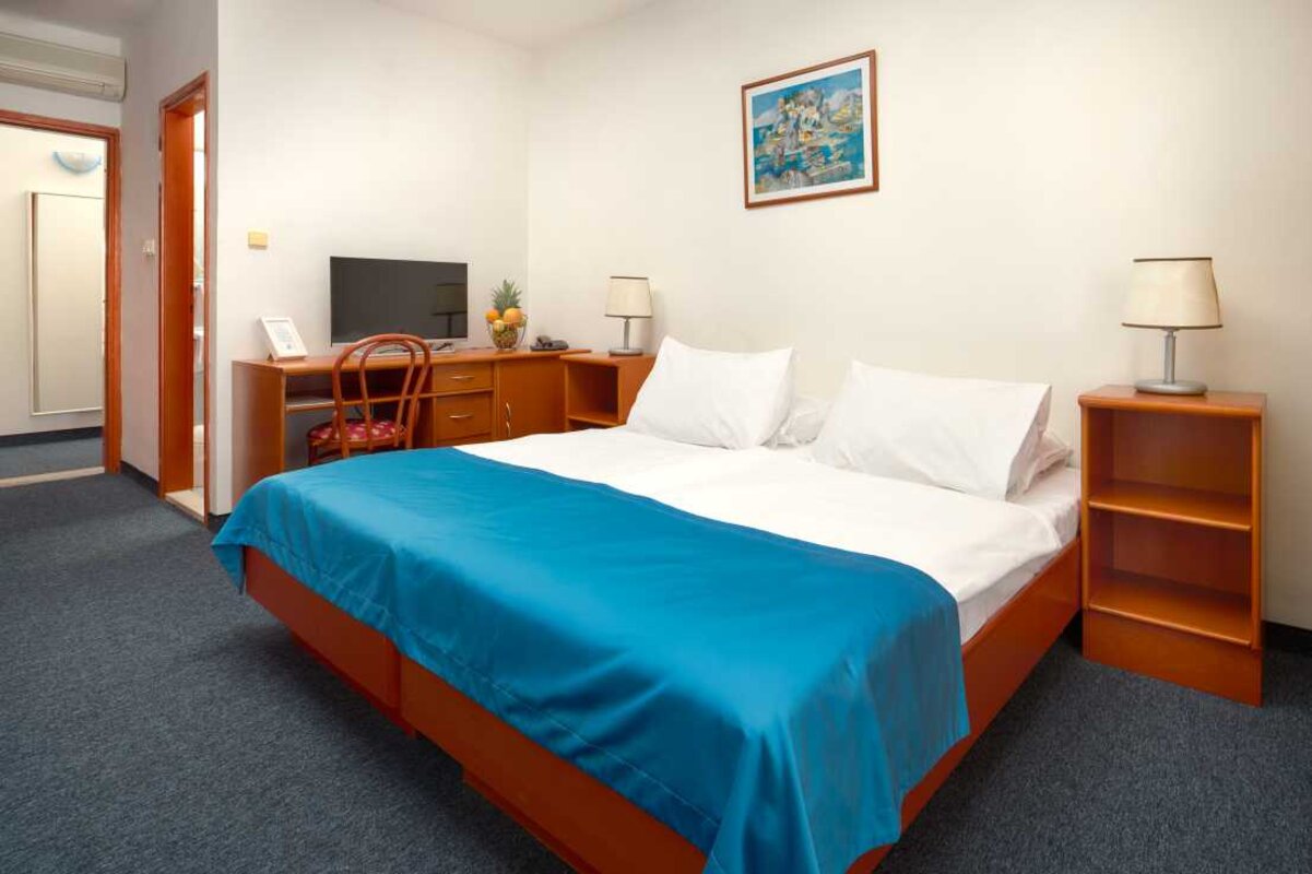 Trpanj  (polotok Pelješac) - Dalmacija - Hrvaška