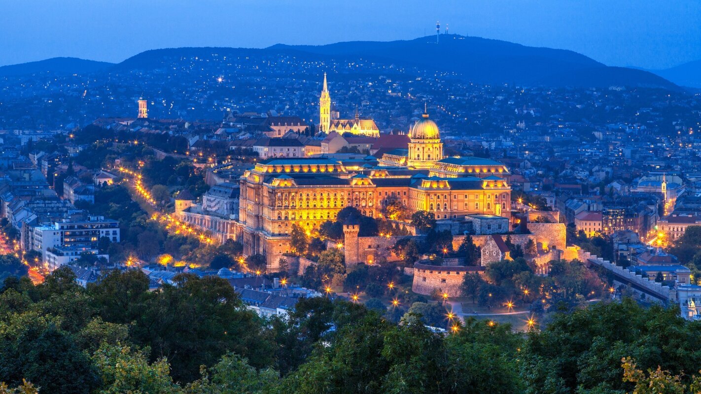 Predbožična budimpešta