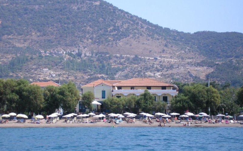 Grčija - lezbos - petra 