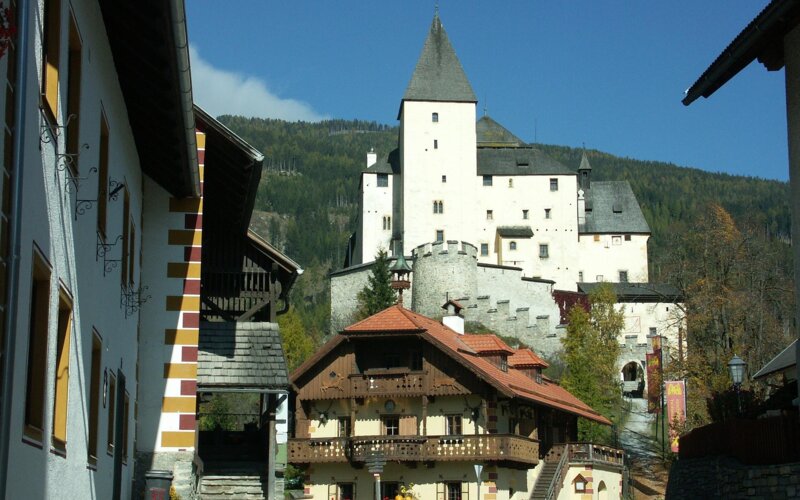 Grad Mauterndorf in soteska Liechtenstein