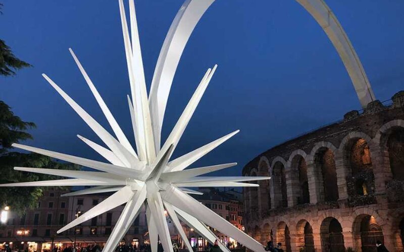 Predpraznična Verona