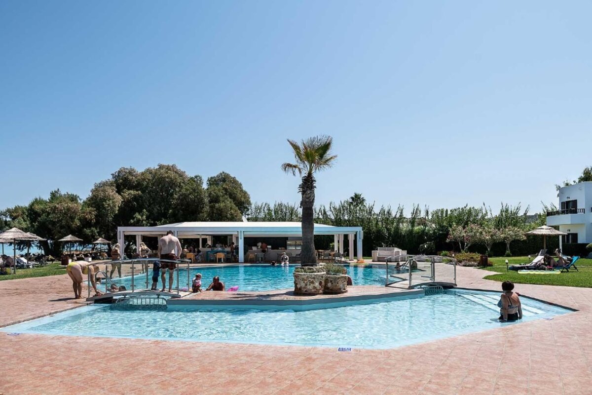 Grčija - kreta - platanias