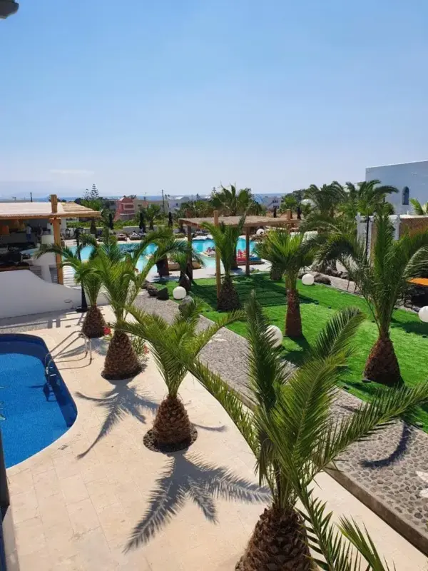 Grčija - Santorini & Kikladi - Kamari